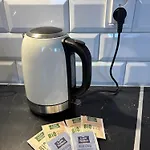 New 5 - Self Check In, With Parking Апартаменты Братислава