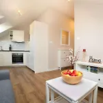 Апартаменты New 5 - Self Check In, With Parking Братислава