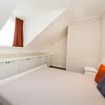 New 5 - Self Check In, With Parking Апартаменты Братислава