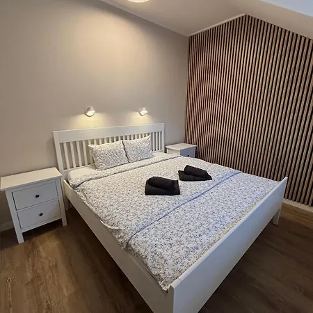 New Apartment 5 - Self Check In With Parking Included Апартаменты *