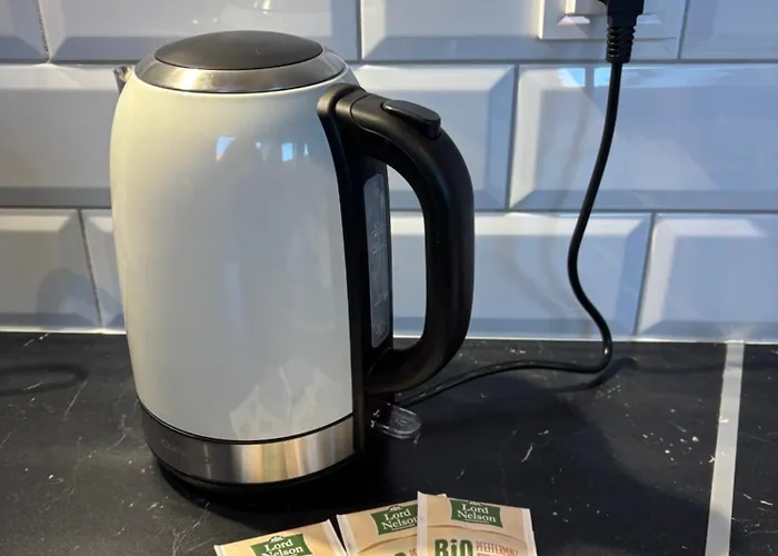 New 5 - Self Check In, With Parking Apartament Bratysława